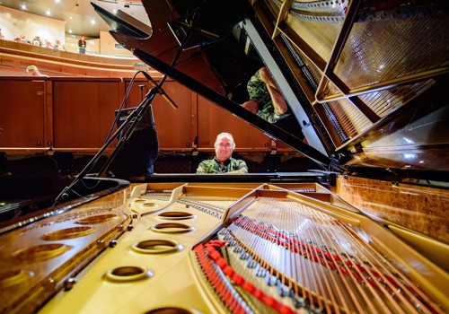 Neil Brand: Music in Action (12A)