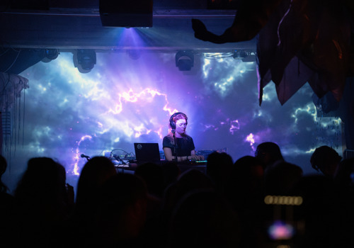 Hippfest: Folk Dance Concert / Folkemølje